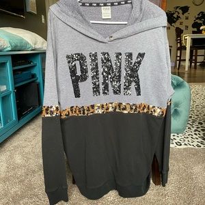 PINK/ Victoria’s Secret sweatshirt
